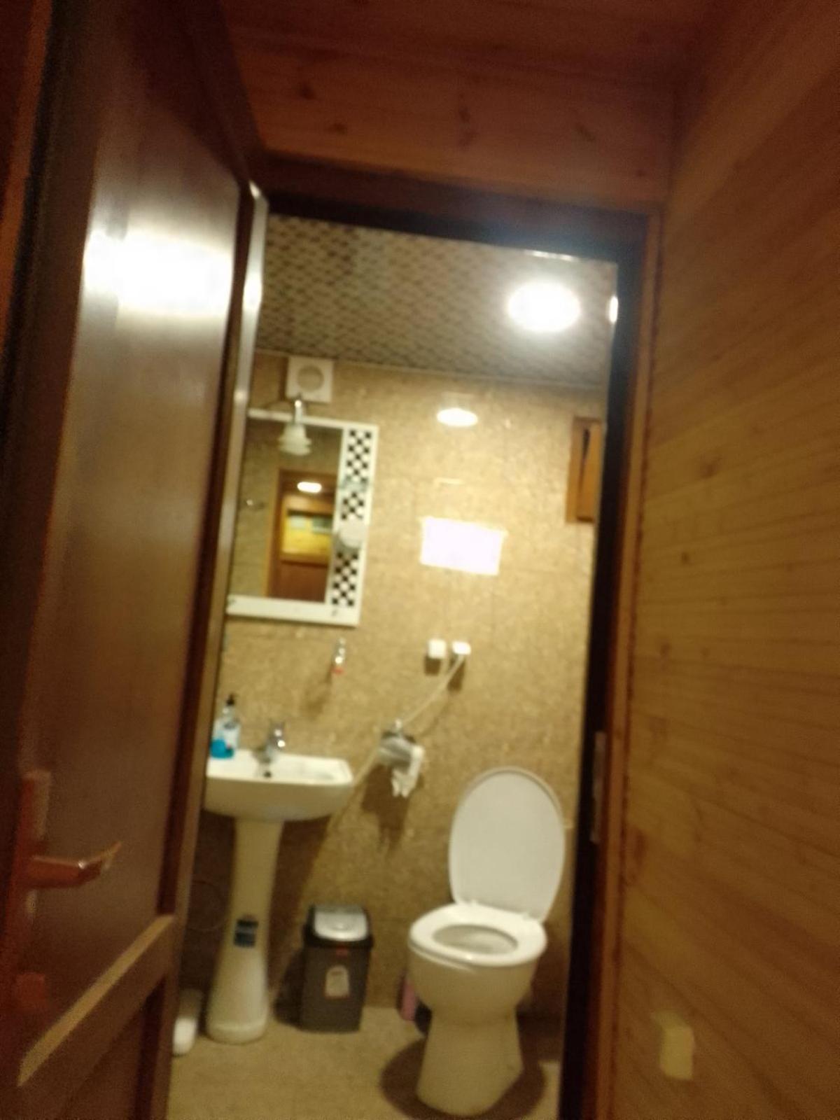 Guesthouse Luka Ушгули Экстерьер фото