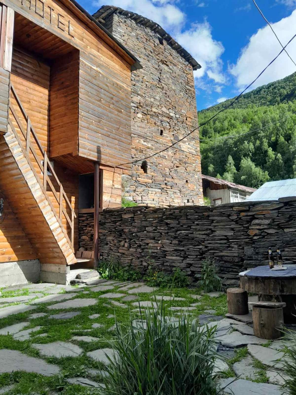 Guesthouse Luka Ушгули Экстерьер фото